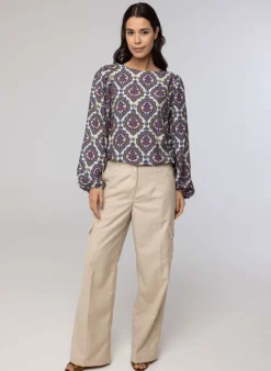 Blouse Met Pofmouwen