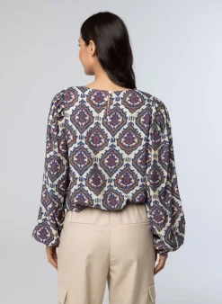 Blouse Met Pofmouwen