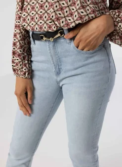 E Riem Met Gouden Gesp