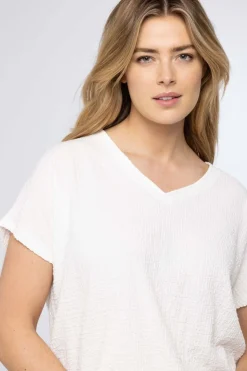 Off White Shirt Met V-Hals