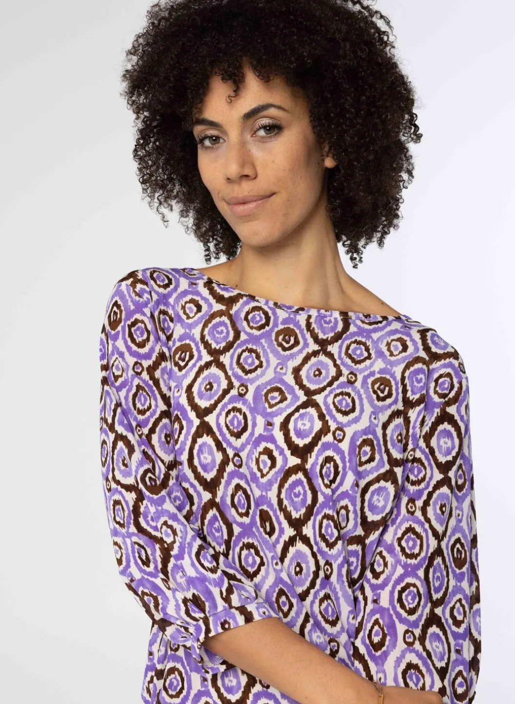 Paars Shirt Met Grafische Print