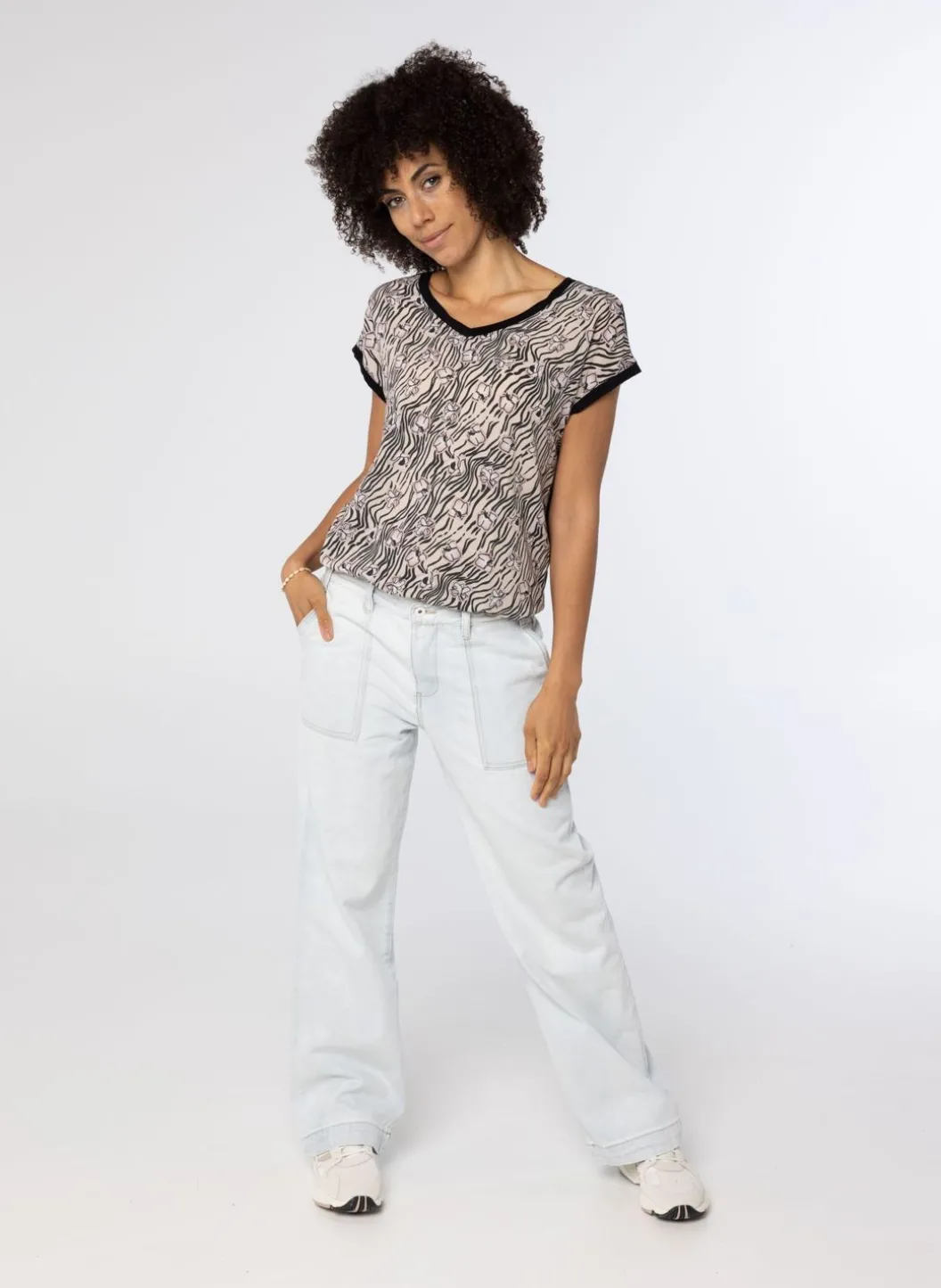 Zandkleurig Shirt Met Print